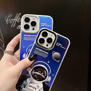 Θήκη iPhone 14 Pro Max Mad Mask σχέδιο Astronaut Spaceman με προστατευτικό περίβλημα κάμερας και Πλάτη από σκληρό πλαστικό μαύρο - Image 4